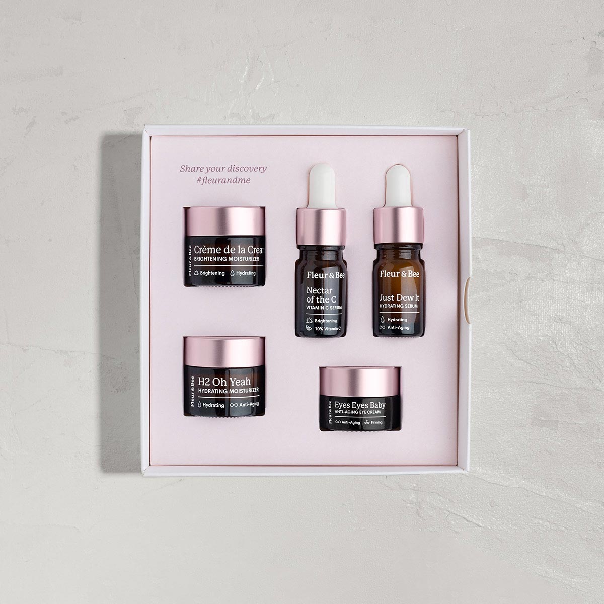 a skincare holiday gift sat of clean skincare products